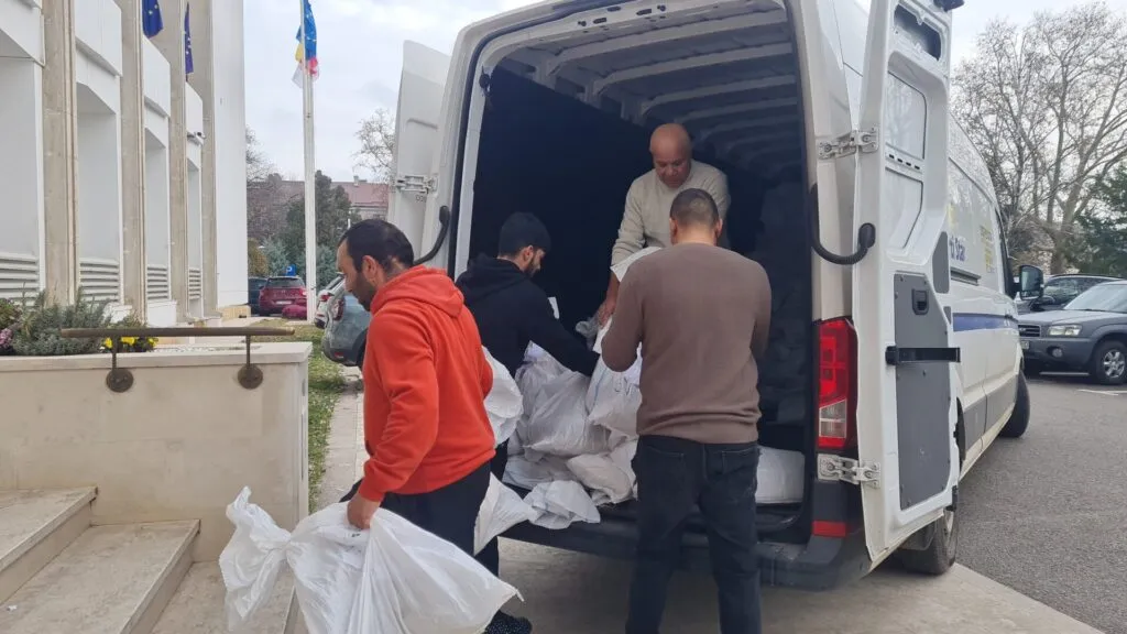 UPDATE: Sacii cu voturi au ajuns la Palatul Administrativ din Constanța – foto 2