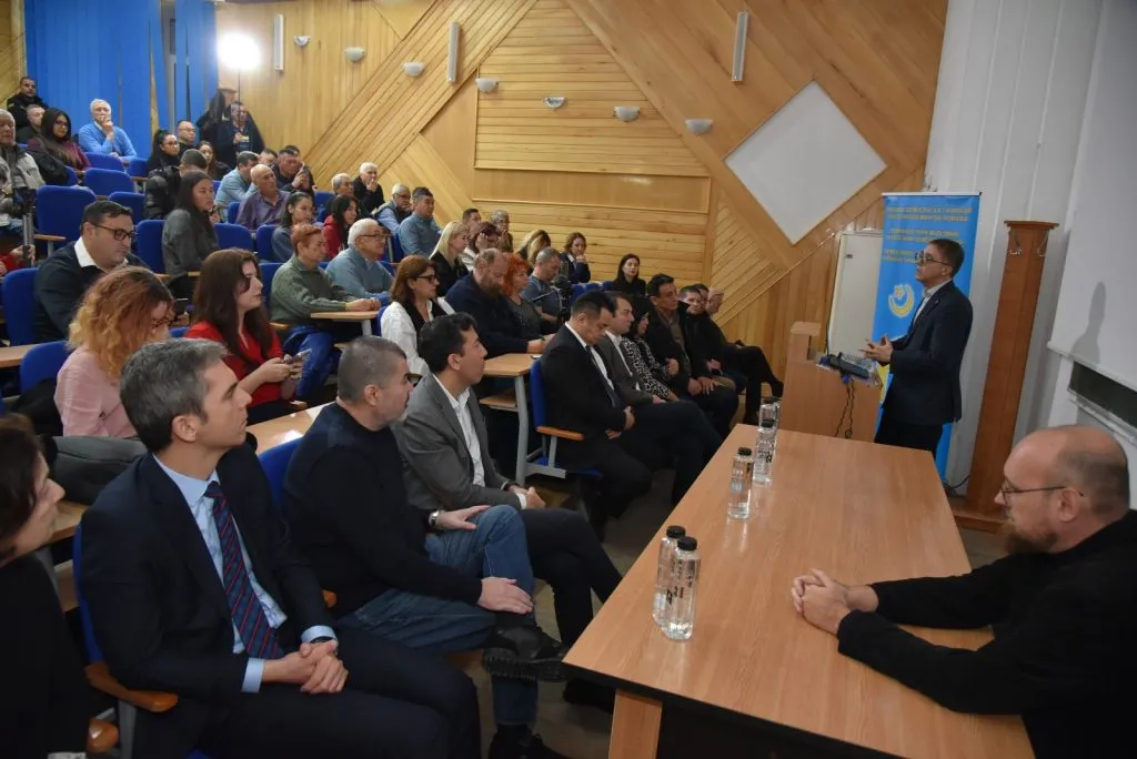 „Repere identitare dobrogene” – O incursiune în istoria tătarilor din România – foto 3