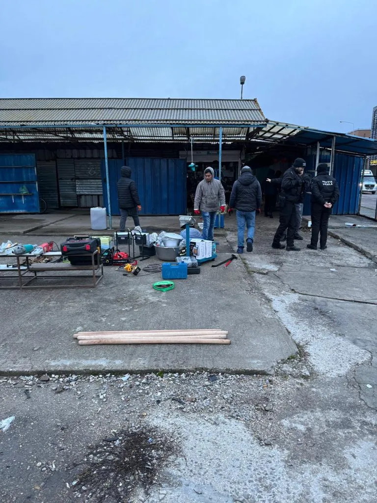 Sfârșit pentru Bazarul „La Ruși”. Se pune „punct” unei istorii de aproape 3 decenii  – foto 5