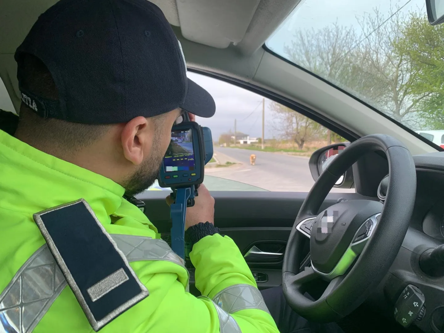 Amplă acțiune a polițiștilor pe străzile din Medgidia