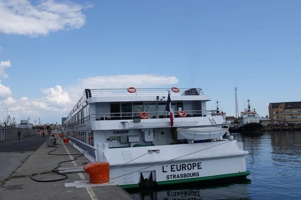 Încă o navă cu turiști străini a ajuns în Portul Constanța (FOTO) – foto 3