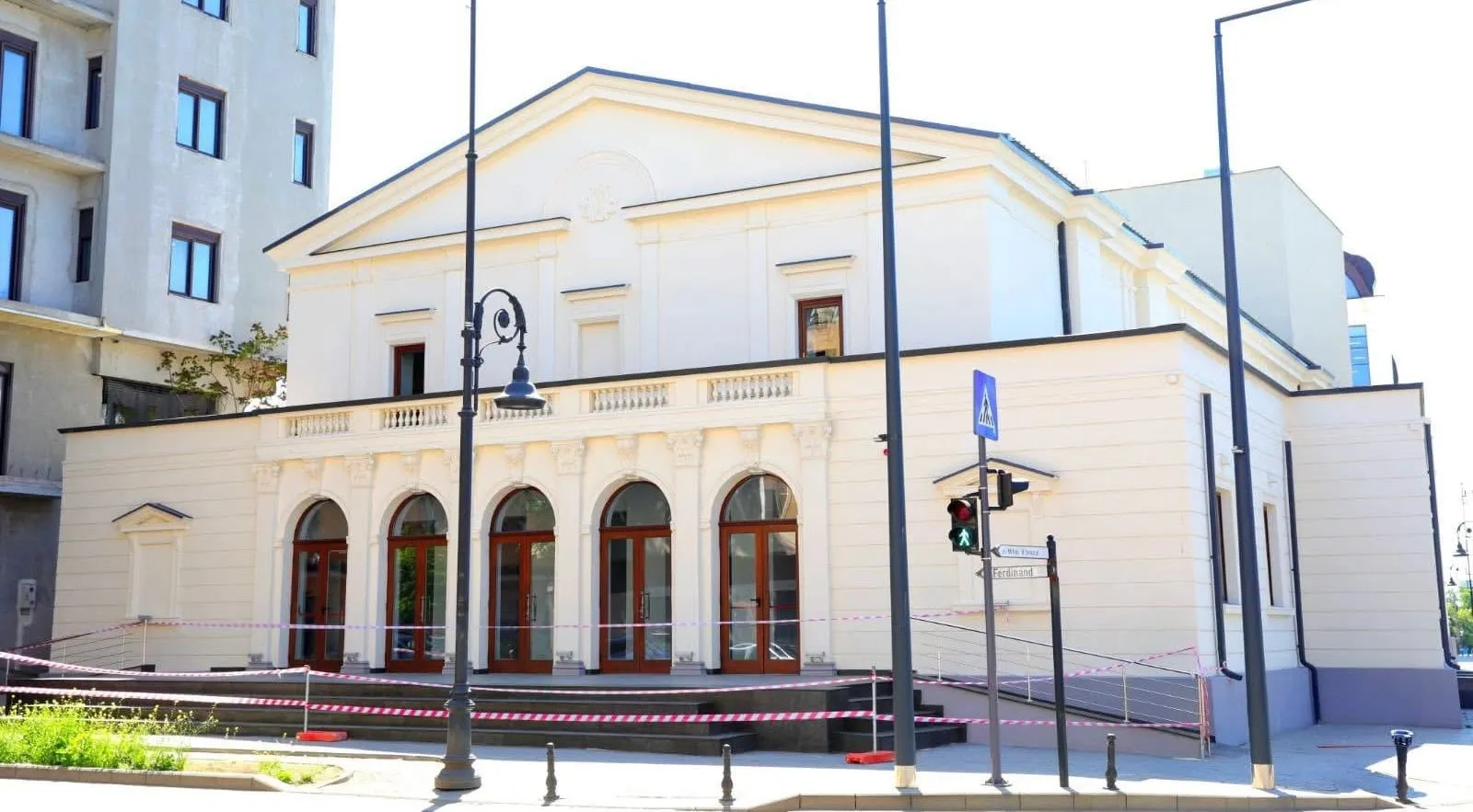 Teatrul de Stat Constanța, pregătit să găzduiască noi spectacole (FOTO) 