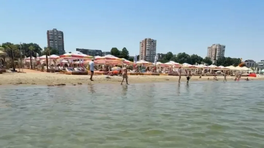 Alge la mal? Nu peste tot. Iată cum să evitați zonele cu „ape verzi” (FOTO) – foto 5