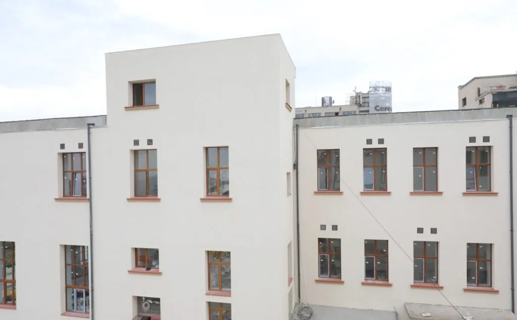 Colegiul Național „Mihai Eminescu” Constanța- lucrări în stadiu avansat de execuție. Când revin elevii in clase!? – foto 4