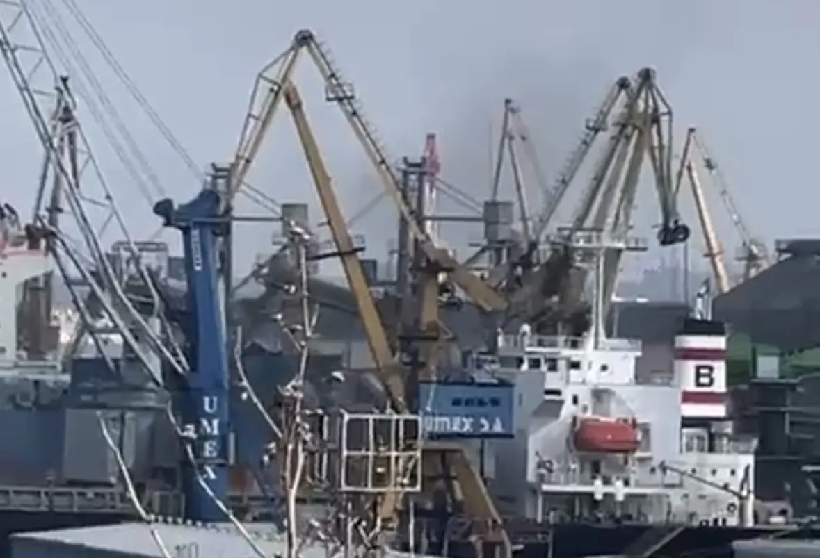 Incendiu în incinta Șantierului Naval Constanța