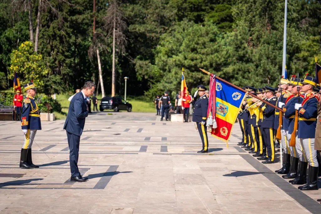 UPDATE: Ministrul Apărării, Ionuț Moșteanu, și-a anunțat demisia – foto 2