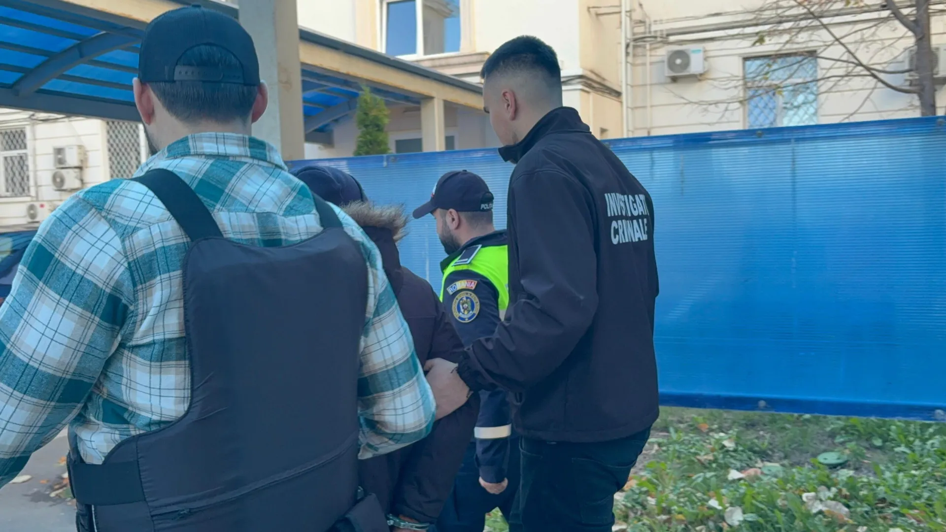 Tânăr de 20 de ani, reținut pentru furt dintr-un hipermarket din Constanța