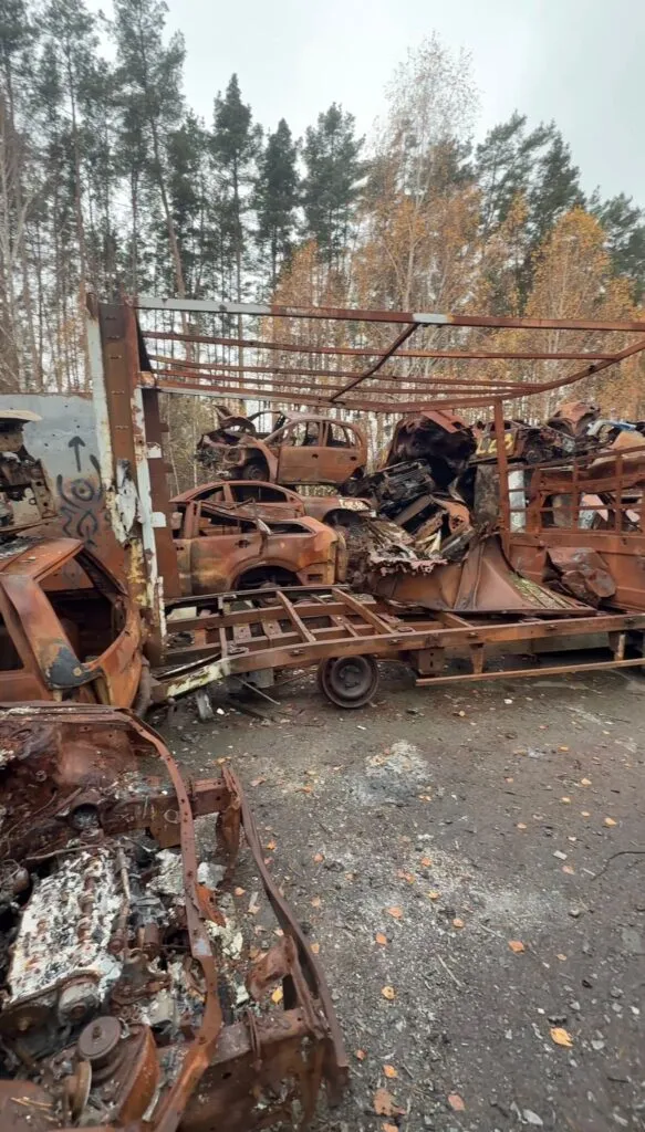 Monumentele Ucrainei din metal ars: Urmele războiului, transformate în artă (FOTO) – foto 7
