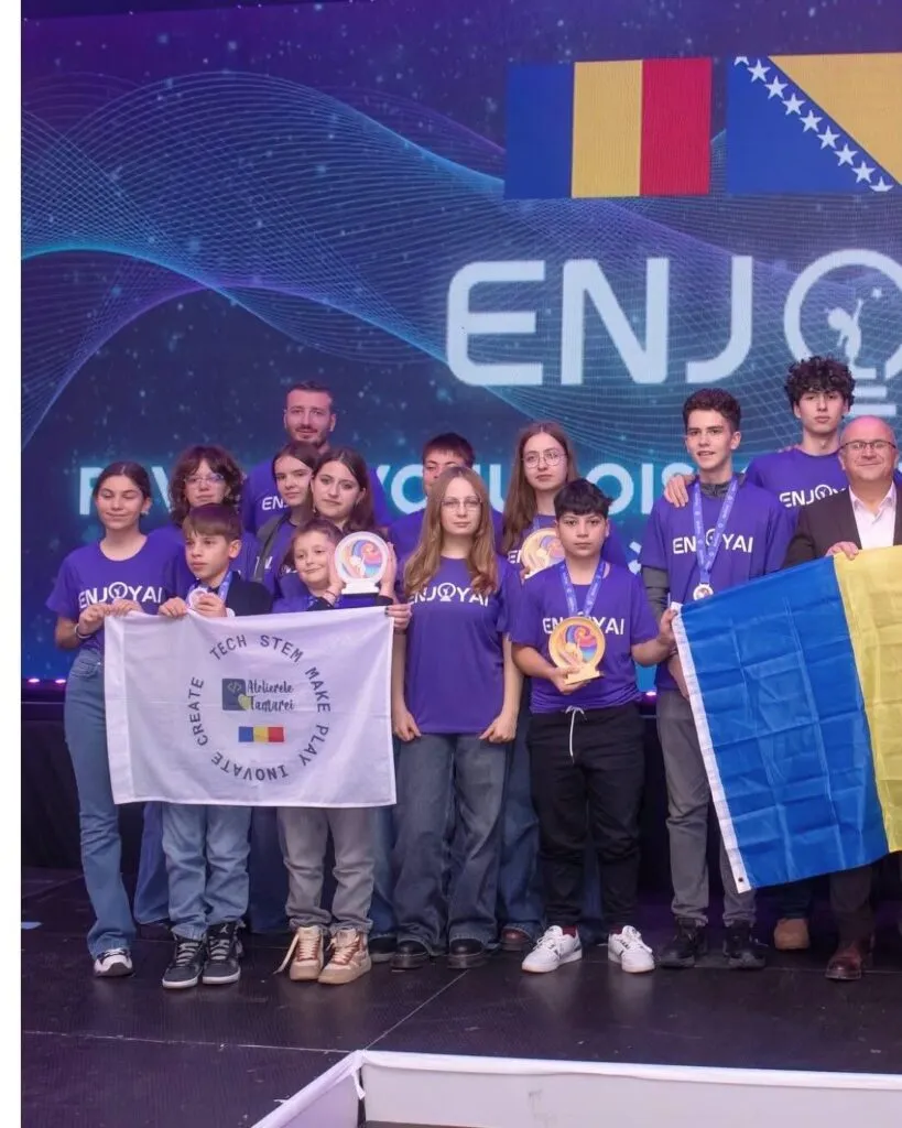 Elevii români, pe podium la Campionatul Sud-Est European de Robotică – foto 2
