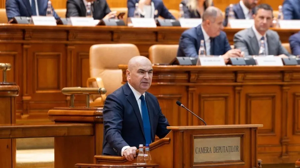 Moţiunea de cenzură împotriva Guvernului Bolojan, respinsă de Parlament