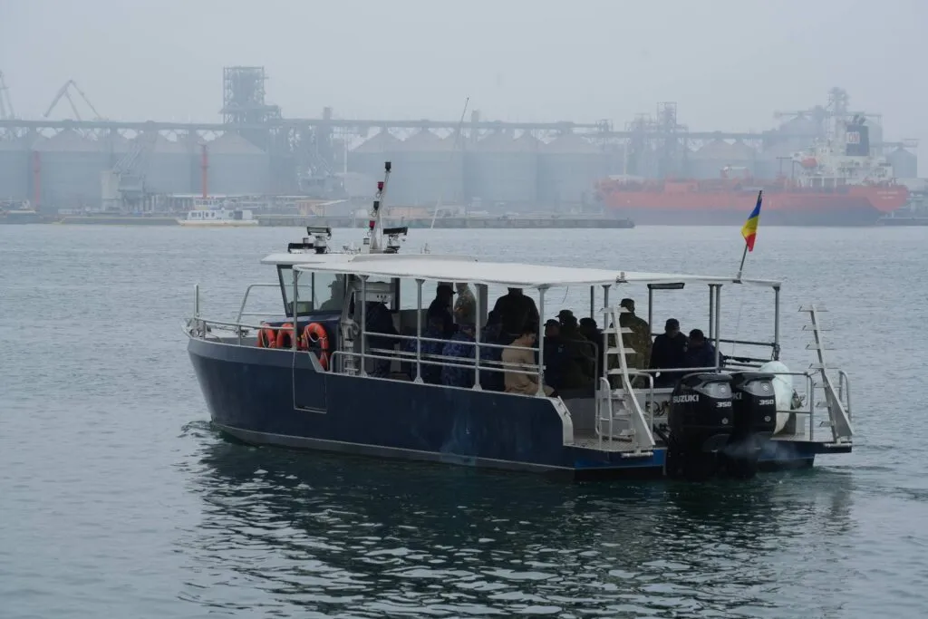 Trei șalupe rapide de intervenție au intrat în serviciul Forțelor Navale Române – foto 6