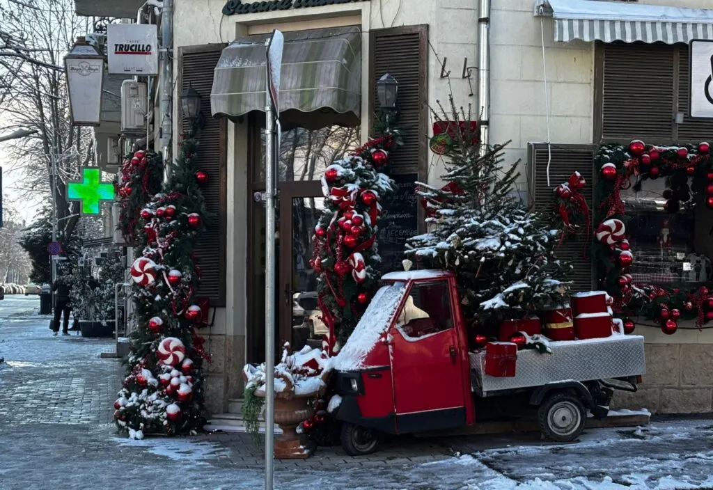 Ați despodobit bradul? Nu de alta, dar în magazine au apărut deja decorațiunile pentru… Paște! – foto 4