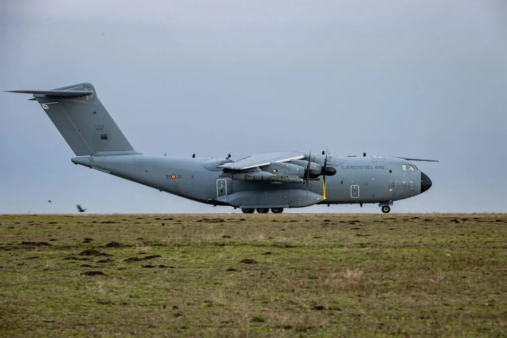 MApN: Trei aeronave de luptă spaniole – misiune în România sub comandă NATO – foto 3