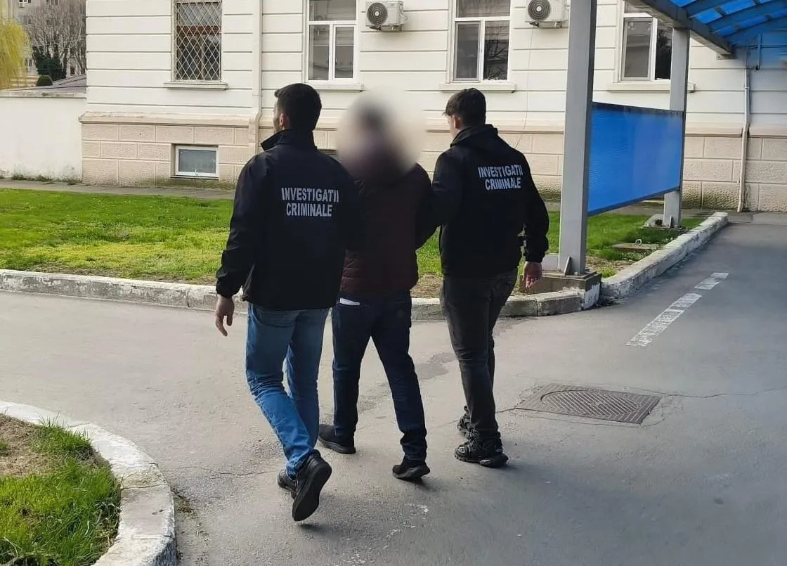 Bărbat reținut la Constanța, după mai multe furturi din autobuzele de transport public