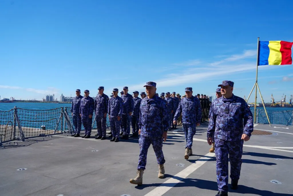 Fregata „Regina Maria” participă la Operația EUNAVFOR MED IRINI – foto 3