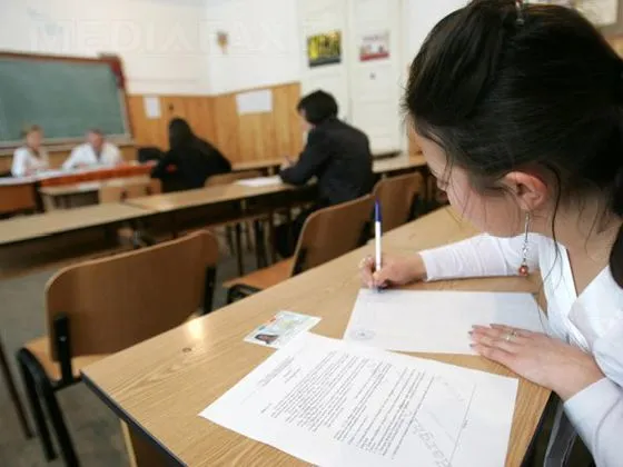 Au fost publicate rezultatele finale la Evaluarea Naţională. Peste 4.000 de note, mai mici după contestații