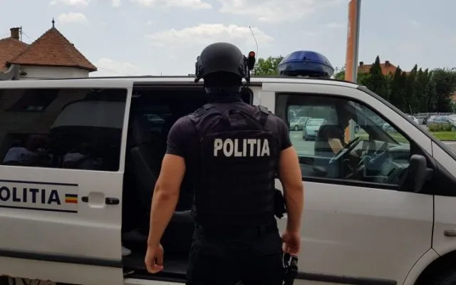 Percheziţii, inclusiv la Constanța, la firme care colectau fier vechi. Evaziune estimată la 15 milioane lei