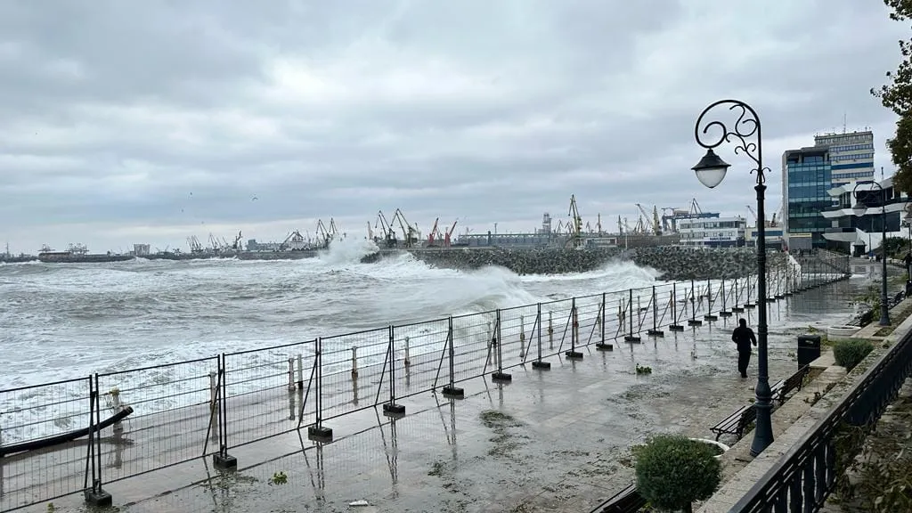 Cod galben de furtuni în Dobrogea de Sfântul Ilie. Sunt anunțate ploi torențiale, vijelii și grindină