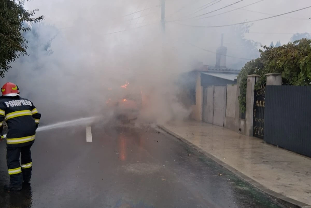Incendiu la o mașină de înghețată, în Hârșova