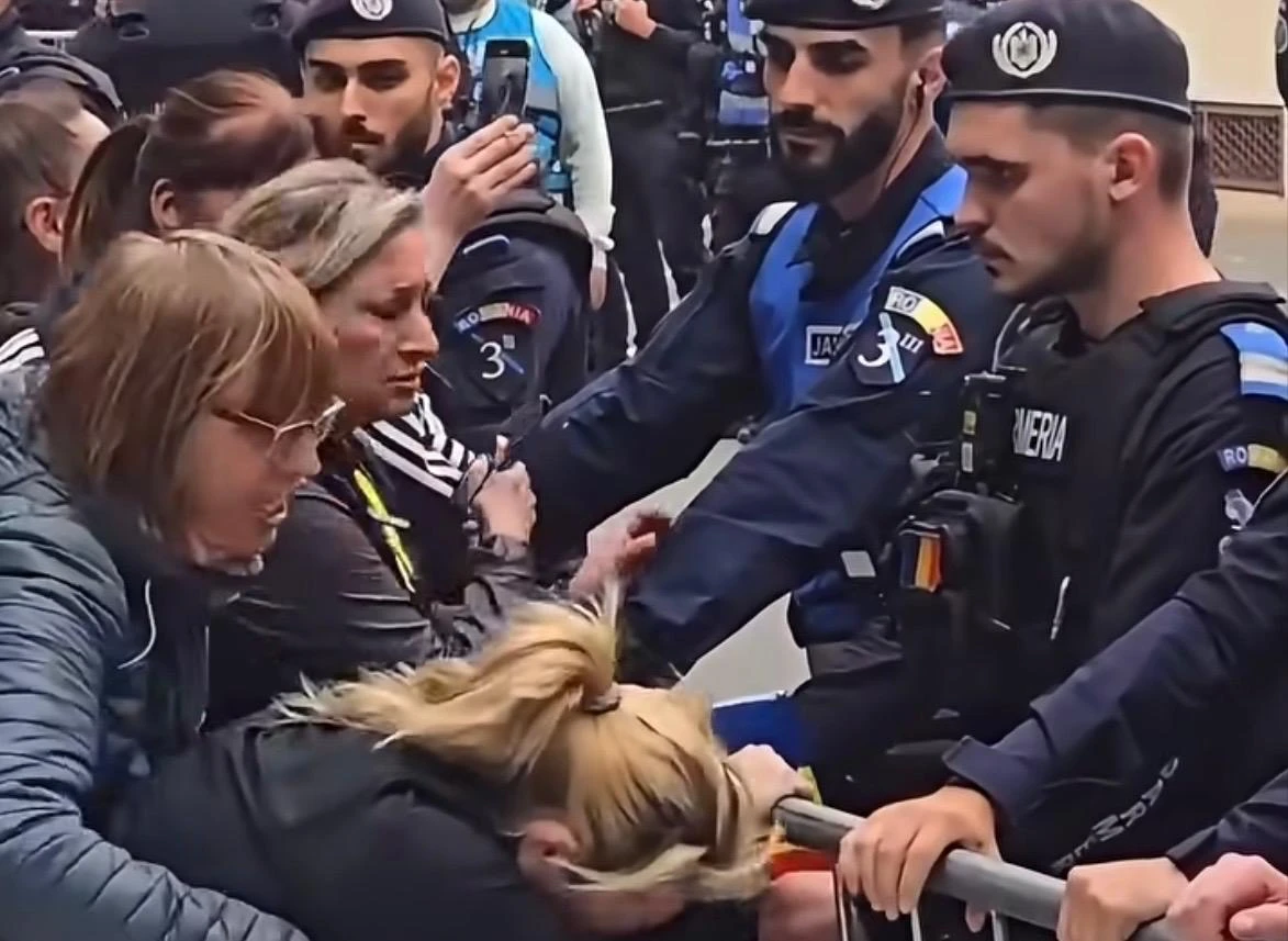 32 de amenzi pentru susținătorii lui Călin Georgescu, adunați la sediul Arestului Central