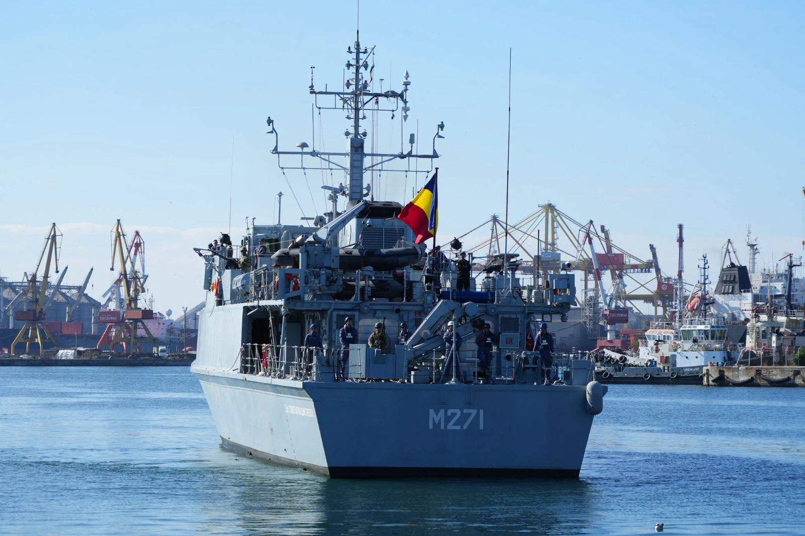 Vânătorul de mine M 271 „Căpitan Constantin Dumitrescu” a revenit la Constanța după un exercițiu internațional în Marea Neagră